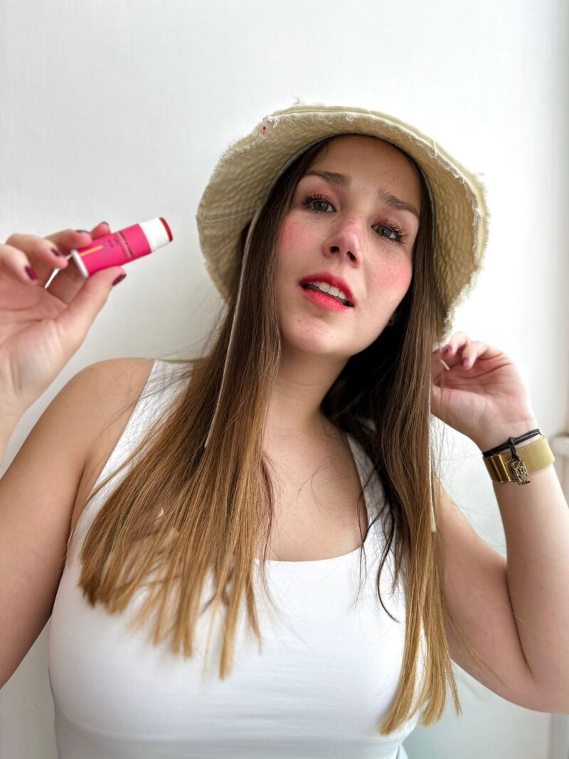 Lips & Cheeks - Red - Imagen 2