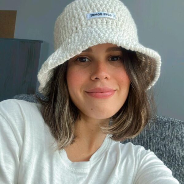 Bucket Hat Crudo