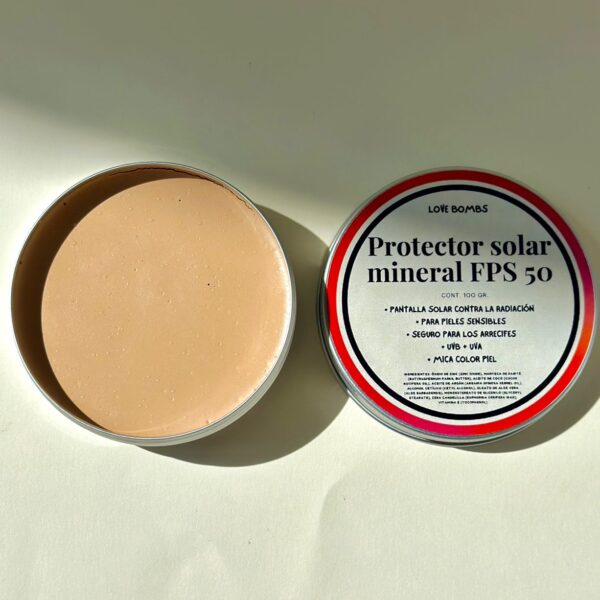 Protector Solar Mineral con Color en Crema