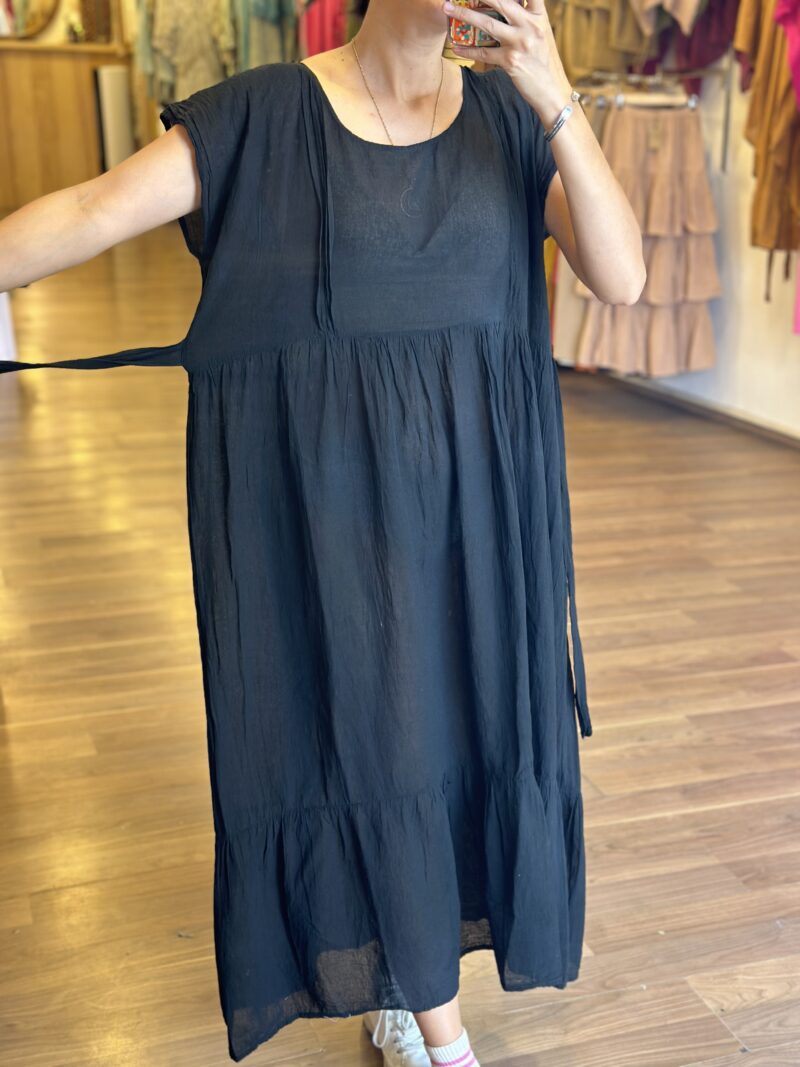 Vestido Orquídea Negro - Imagen 2