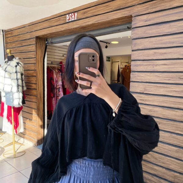 Blusa Luciérnaga Negra