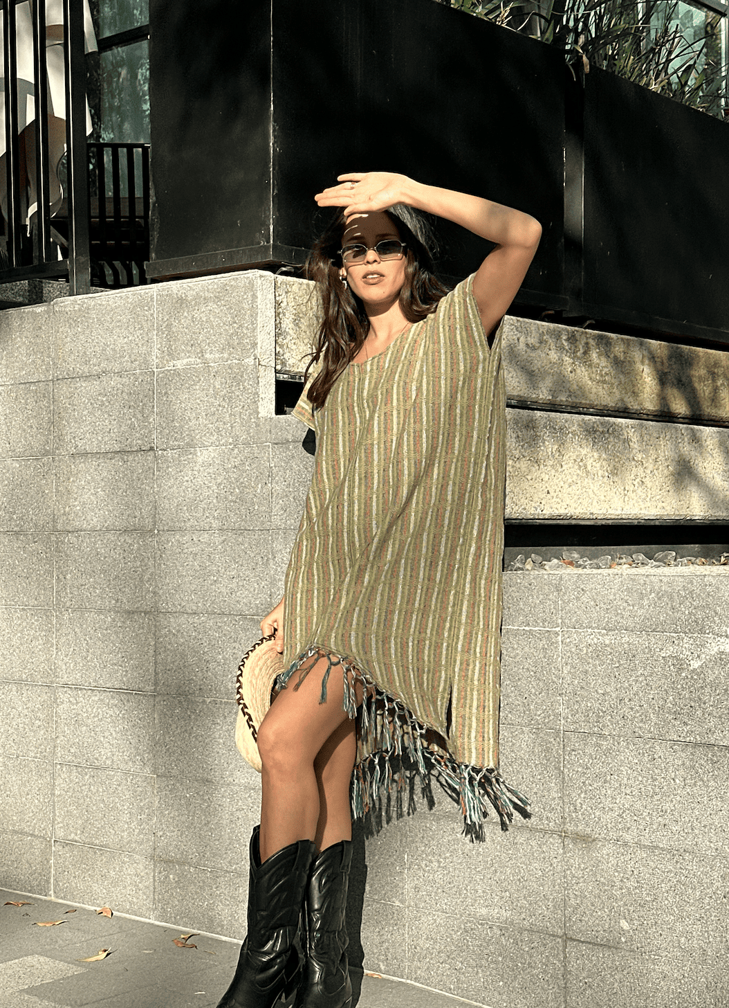 Vestido verde pistache con flecos