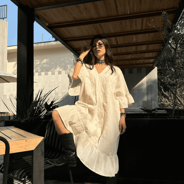 Vestido María color crudo