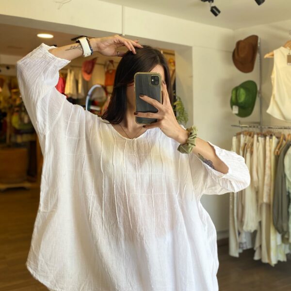 blusa perla blanca