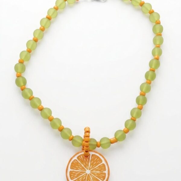 Collar amarillo con naranja